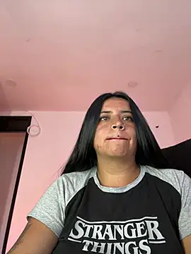 Snapshot of Devilsweet17 chatting on March 13, 2025, 9:05 pm Devilsweet17 online show from March 13, 2025, 9:05 pm