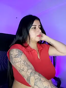 Snapshot of Devilsweet17 chatting on January 8, 2025, 10:58 pm Devilsweet17 online show from January 8, 2025, 10:58 pm