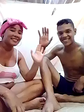 daniel traviexxxo online show from September 18, 2025, 5:49 pm