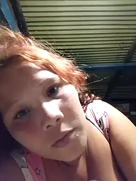 daniel traviexxxo online show from November 9, 2025, 12:14 am