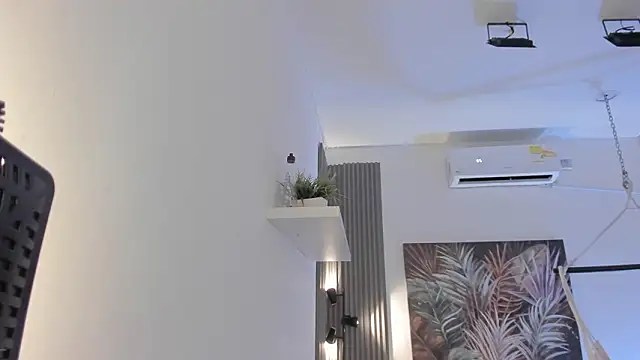 emma alice  online show from March 23, 2026, 12:05 pm