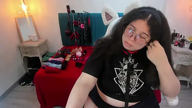 selenablairx online show from May 30, 2026, 5:14 am