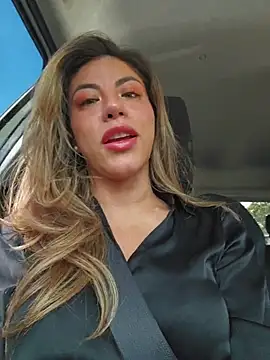 Snapshot of Karen_San_Miguel chatting on December 3, 2025, 3:44 pm Karen San Miguel online show from December 3, 2025, 3:44 pm