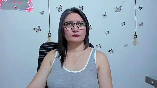 Snapshot of Amie_Adams82_ chatting on January 15, 2026, 1:58 pm Amie Adams82 online show from January 15, 2026, 1:58 pm