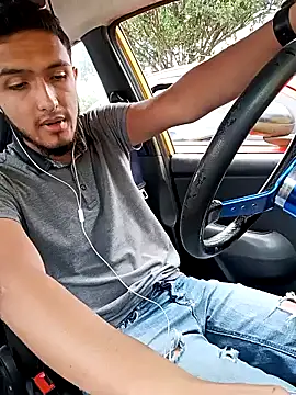 Snapshot of mosmar_20 chatting on February 1, 2025, 7:13 pm mosmar 20 online show from February 1, 2025, 7:13 pm