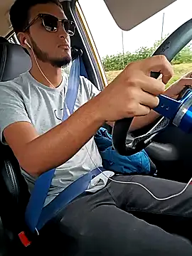 Snapshot of mosmar_20 chatting on February 6, 2025, 4:25 pm mosmar 20 online show from February 6, 2025, 4:25 pm