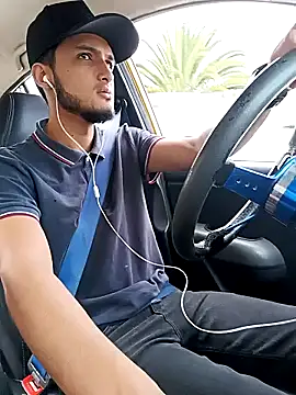 Snapshot of mosmar_20 chatting on February 8, 2025, 2:16 pm mosmar 20 online show from February 8, 2025, 2:16 pm