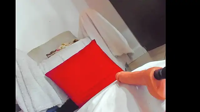 Dear anne online show from March 25, 2026, 10:30 pm