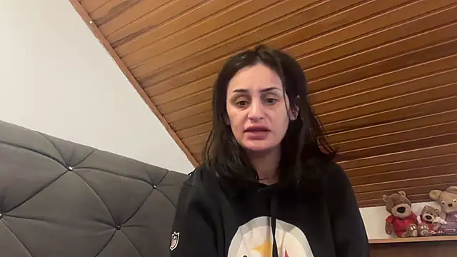 Snapshot of JeSuisUnTapin chatting on October 26, 2025, 8:31 pm JeSuisUnTapin online show from October 26, 2025, 8:31 pm