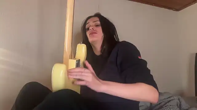 Snapshot of JeSuisUnTapin chatting on October 25, 2025, 5:46 pm JeSuisUnTapin online show from October 25, 2025, 5:46 pm