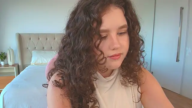 Ariella Sol online show from March 2, 2026, 7:21 pm