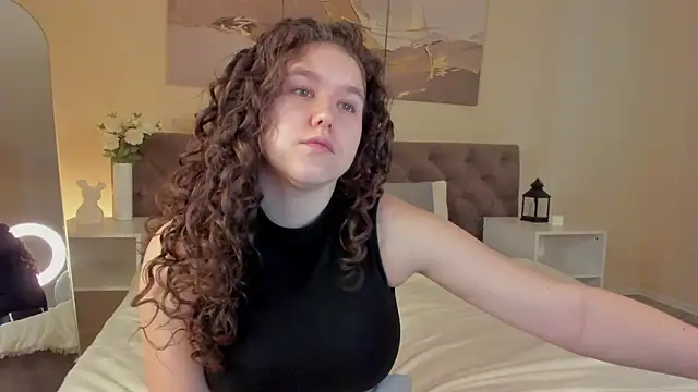 Ariella Sol online show from July 8, 2026, 1:30 am