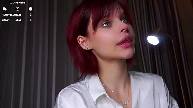 RexanneHatt online show from November 7, 2025, 1:04 pm