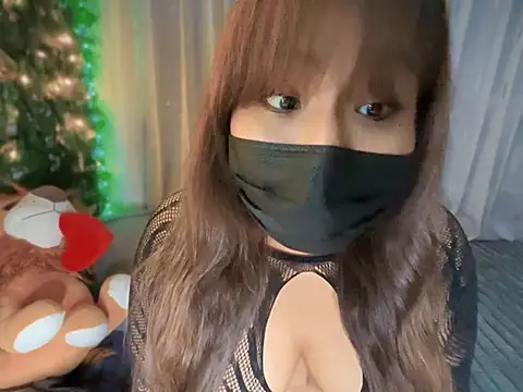 Snapshot of LunaXoxo chatting on December 10, 2024, 12:50 am LunaXoxo online show from December 10, 2024, 12:50 am