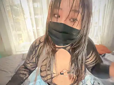 Snapshot of LunaXoxo chatting on January 5, 2025, 9:14 pm LunaXoxo online show from January 5, 2025, 9:14 pm