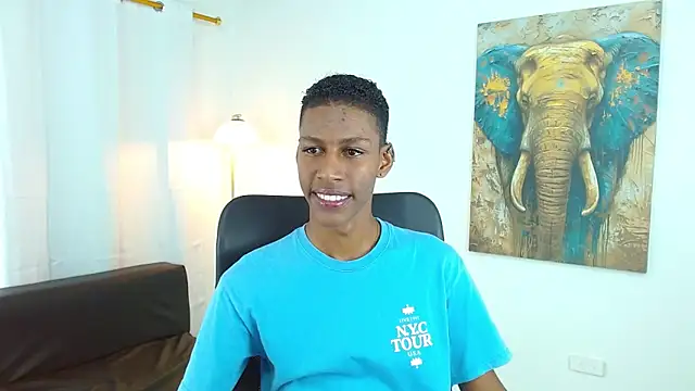 Snapshot of maiki18_ chatting on November 20, 2025, 8:42 pm maiki18 online show from November 20, 2025, 8:42 pm