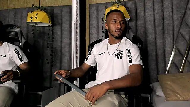 Snapshot of JamesParck chatting on March 16, 2026, 11:18 pm JamesParck online show from March 16, 2026, 11:18 pm