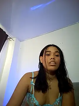 Snapshot of Dena_k_ chatting on November 2, 2025, 1:05 pm Dena k  online show from November 2, 2025, 1:05 pm