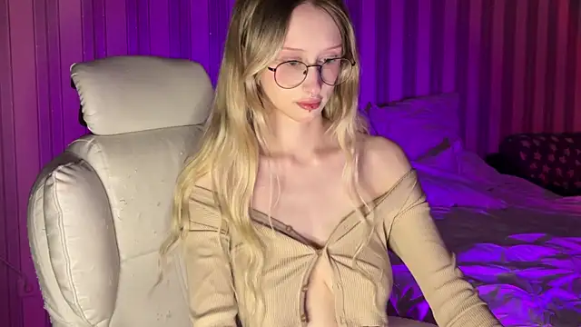 mayvi cold online show from June 9, 2026, 7:59 pm