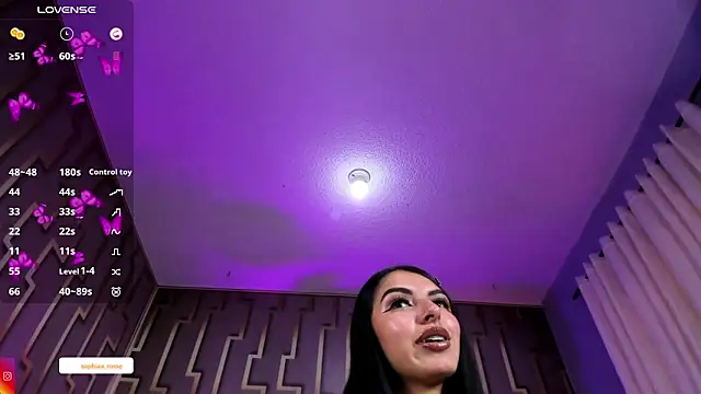 Snapshot of Deni_rose chatting on November 7, 2025, 7:29 pm Deni rose online show from November 7, 2025, 7:29 pm