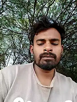 Snapshot of rayhan085 chatting on November 8, 2025, 10:19 am rayhan085 online show from November 8, 2025, 10:19 am