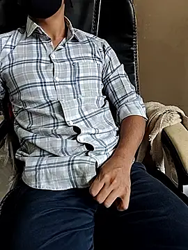 Snapshot of Lucifer_9 chatting on November 14, 2025, 8:18 am Lucifer 9 online show from November 14, 2025, 8:18 am