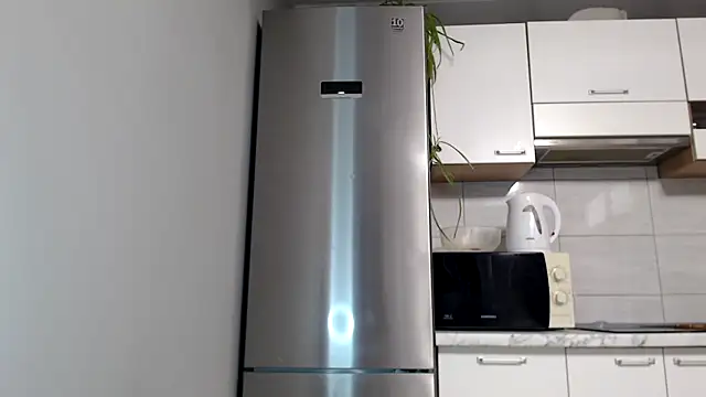 SierraSky  online show from October 20, 2025, 5:13 pm