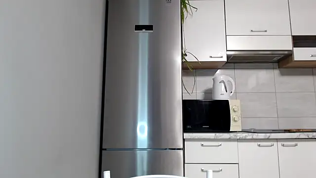 SierraSky  online show from October 31, 2025, 6:37 pm