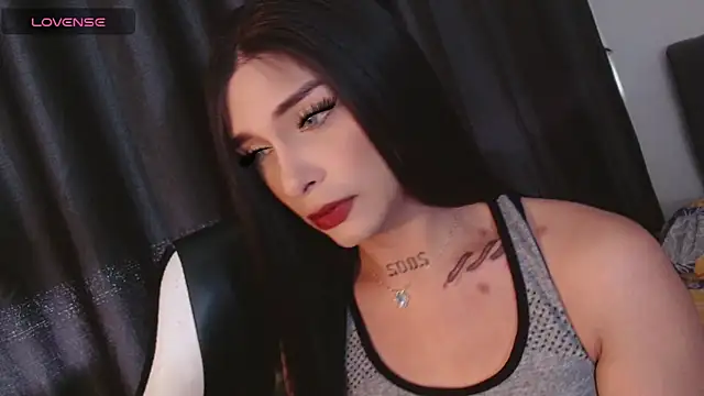 Snapshot of AdharaaMoon chatting on November 5, 2025, 7:17 pm AdharaaMoon online show from November 5, 2025, 7:17 pm