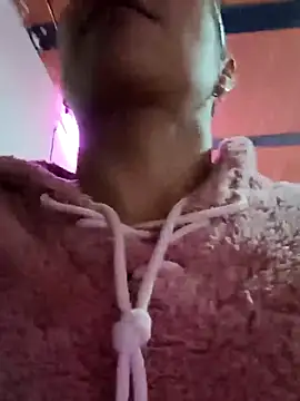 Leslly  online show from April 1, 2026, 7:20 am