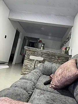 Sarahballiston  online show from March 21, 2026, 1:18 am