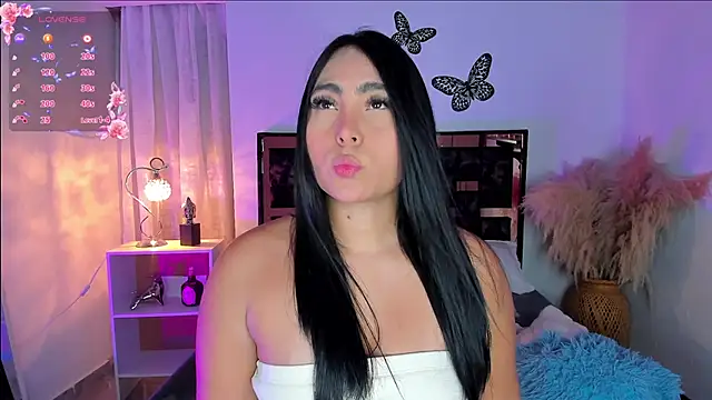 Snapshot of Sarahballiston_ chatting on March 11, 2025, 12:22 am Sarahballiston online show from March 11, 2025, 12:22 am