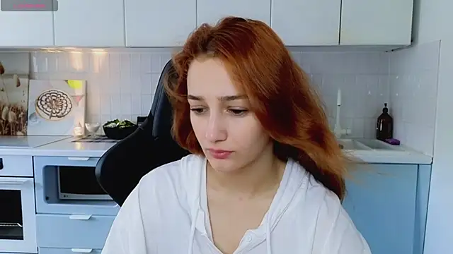 Snapshot of Sinty_Noria chatting on June 15, 2026, 1:06 am Sinty Noria online show from June 15, 2026, 1:06 am