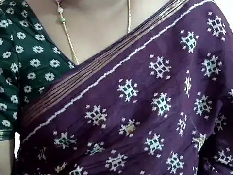 Snapshot of Vennela-1-Telugu chatting on November 19, 2025, 8:47 am Vennela-1-Telugu online show from November 19, 2025, 8:47 am