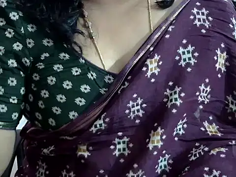 Snapshot of Vennela-1-Telugu chatting on December 5, 2025, 7:07 am Vennela-1-Telugu online show from December 5, 2025, 7:07 am