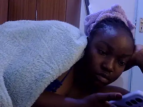 Sexy racy rebel  online show from August 5, 2026, 7:46 am