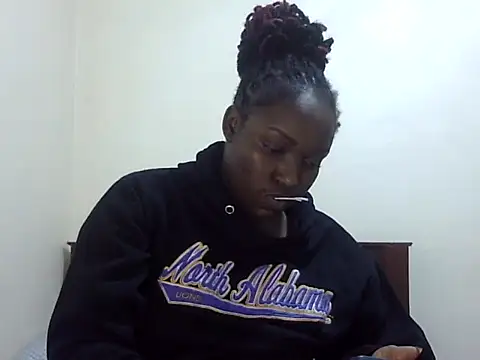 Snapshot of Sexy_racy_rebel_ chatting on May 12, 2026, 10:49 pm Sexy racy rebel online show from May 12, 2026, 10:49 pm