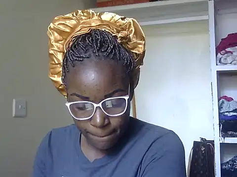 Sexy racy rebel  online show from November 24, 2025, 9:09 am