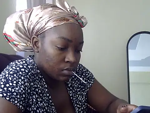 Sexy racy rebel  online show from March 7, 2026, 8:43 am