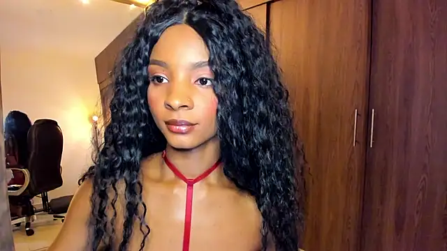 Snapshot of alikahouston4 chatting on October 26, 2025, 4:35 am alikahouston4 online show from October 26, 2025, 4:35 am