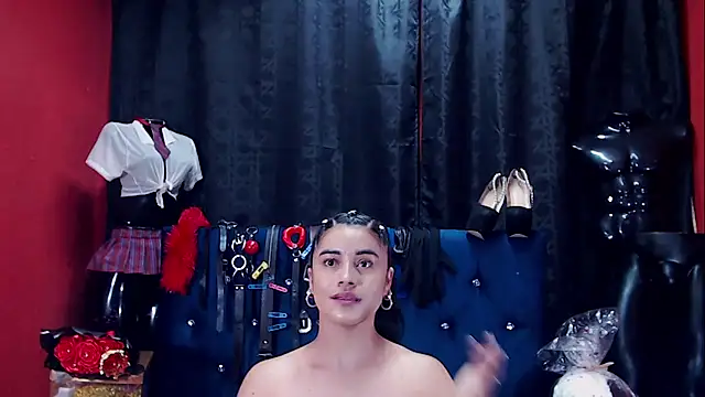 Hannamariana online show from August 3, 2026, 1:39 pm