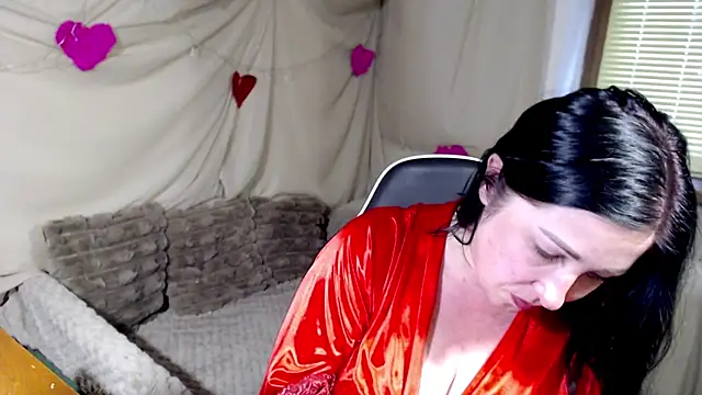 Snapshot of JillStevens chatting on June 19, 2026, 5:08 pm JillStevens online show from June 19, 2026, 5:08 pm