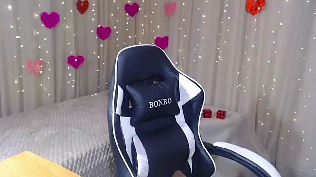 JillStevens online show from March 7, 2026, 5:47 am