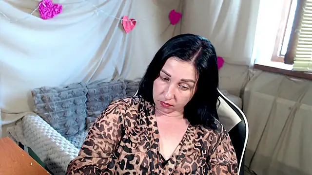 Snapshot of JillStevens chatting on June 11, 2026, 2:03 pm JillStevens online show from June 11, 2026, 2:03 pm