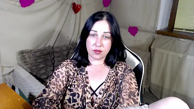Snapshot of JillStevens chatting on June 8, 2026, 5:57 pm JillStevens online show from June 8, 2026, 5:57 pm