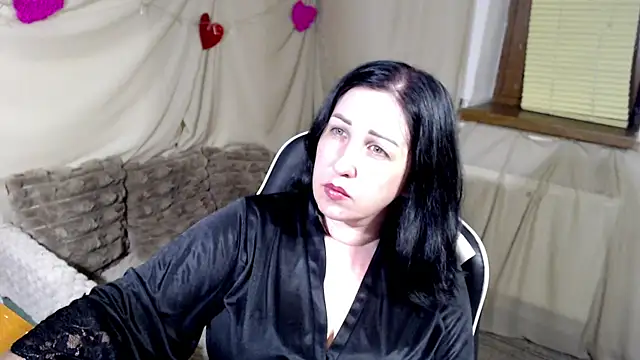 Snapshot of JillStevens chatting on June 15, 2026, 6:29 pm JillStevens online show from June 15, 2026, 6:29 pm