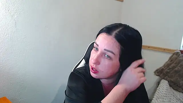 Snapshot of JillStevens chatting on June 1, 2026, 8:36 am JillStevens online show from June 1, 2026, 8:36 am