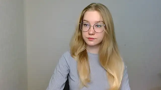 cindi hot online show from December 19, 2025, 10:39 am