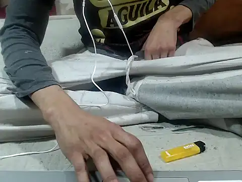 hedocock21 online show from November 15, 2025, 12:36 am