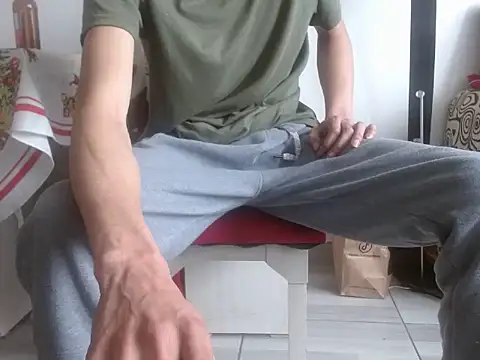 hedocock21 online show from February 2, 2026, 1:54 pm